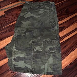 American Eagle Camo Joggers